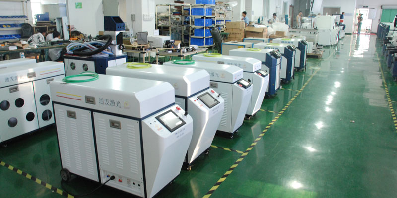 通發激光TFL-80PF<a href='http://www.82910.cn/product/2.htm' class='text_a'>光纖<a href='http://www.82910.cn' class='text_a'>激光焊接機</a></a>