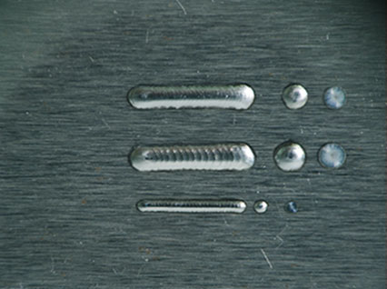 <a href='http://www.82910.cn/product/3.htm' class='text_a'>模具激光焊機</a>修復鏡面模具效果